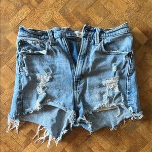 Abercrombie High Rise Mom Short